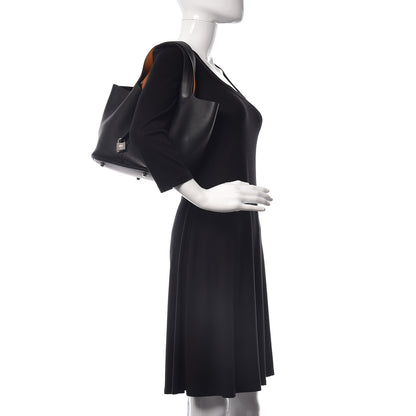 Hermes Taurillon Clemence Picotin Lock 22 MM Black Gold 2 of 12