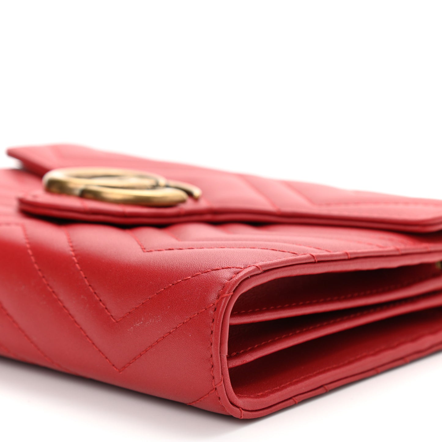 Calfskin Matelasse GG Marmont Chain Wallet Hibiscus Red