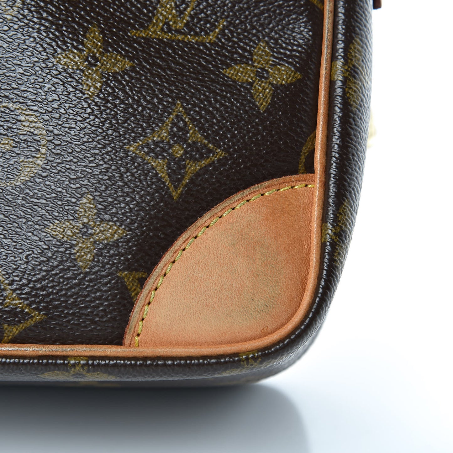 Monogram Amazone