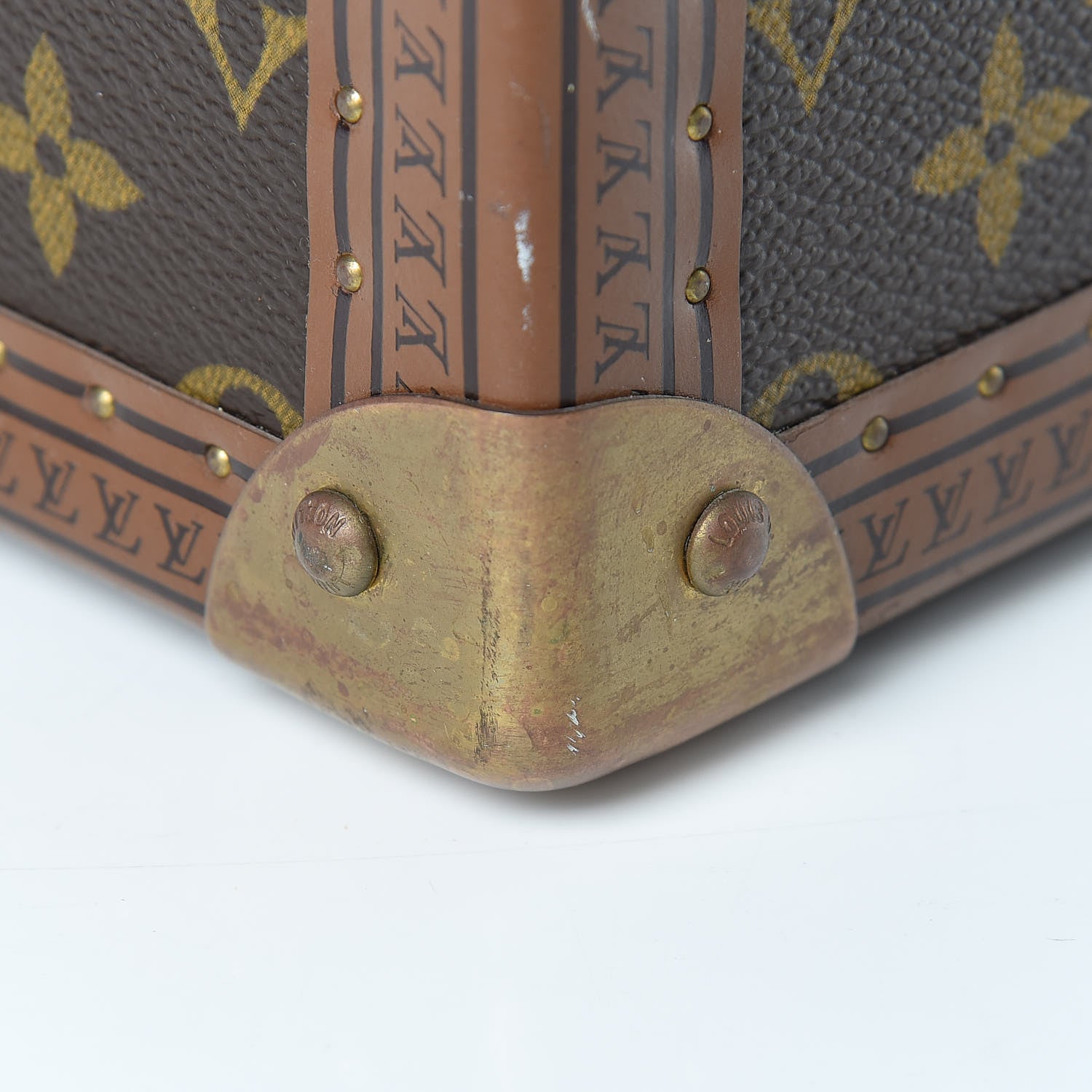 Louis Vuitton Monogram Boite Flacons Beauty Train Trunk Case 13 of 31