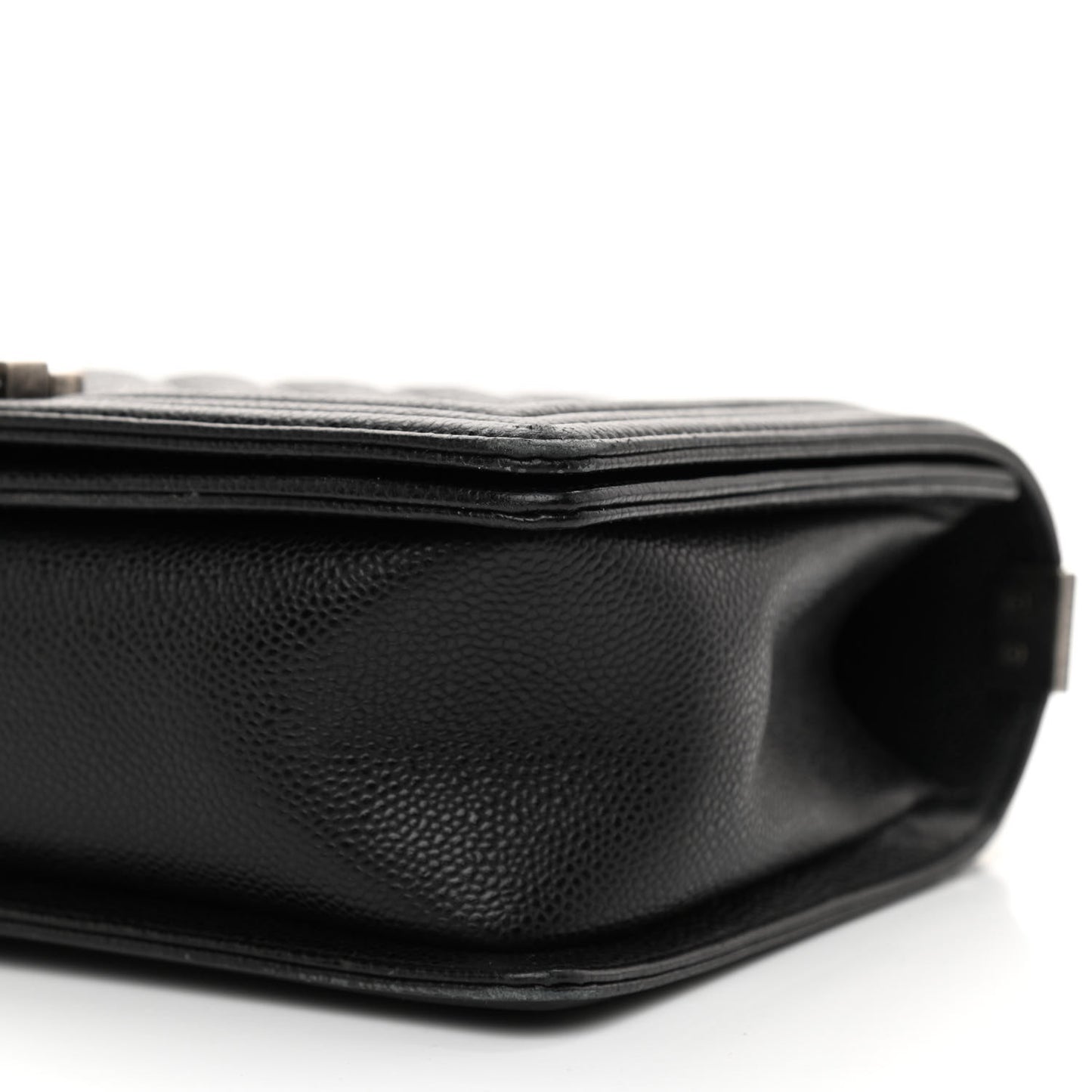 Caviar Quilted New Medium Boy Flap Black