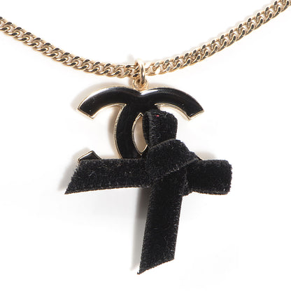 Chanel Large Enamel CC Ribbon Necklace Black 4 of 5