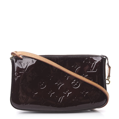 Louis Vuitton Vernis Pochette Accessories NM Amarante 1 of 10