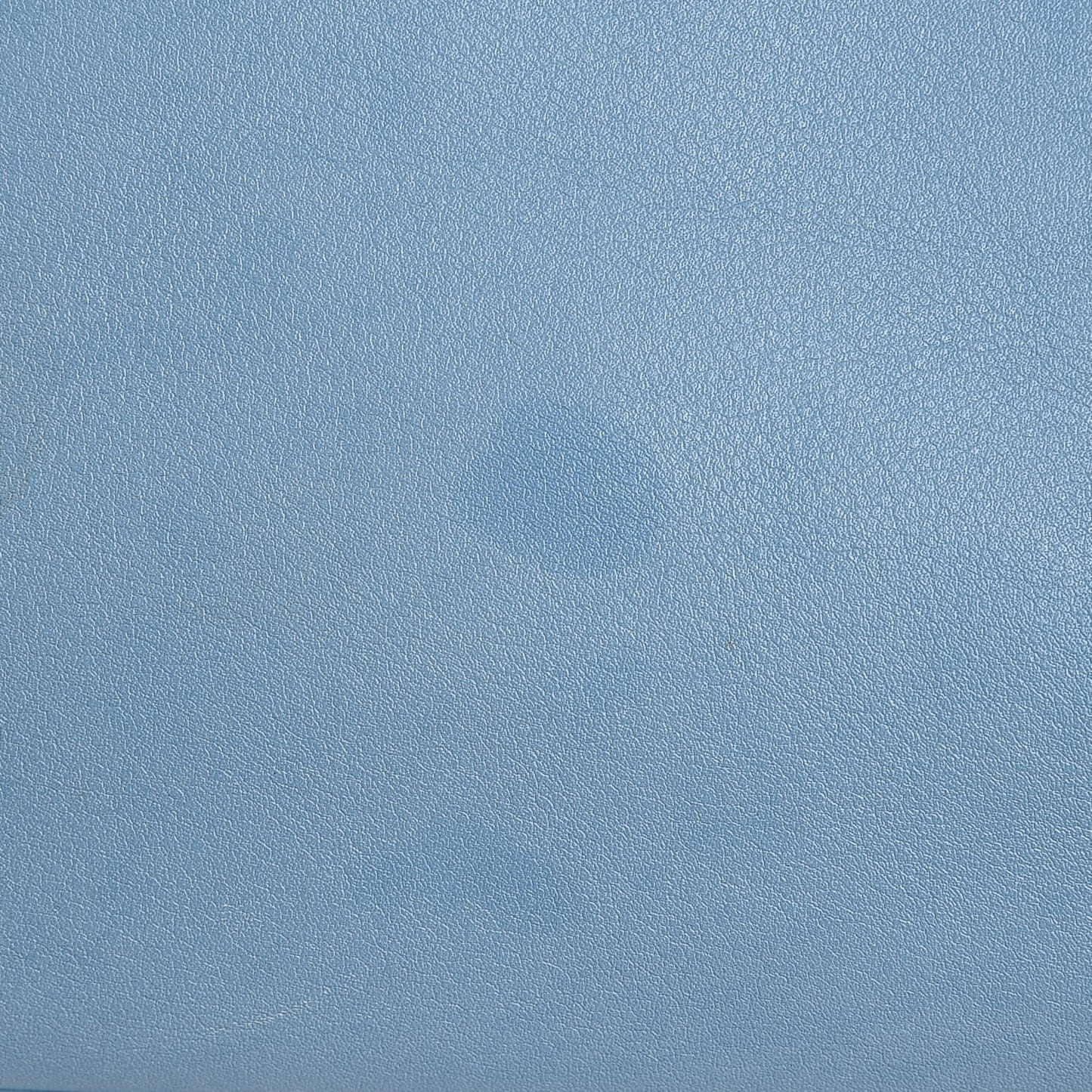 Calfskin Medium Classic Y Cabas Blue Glacier