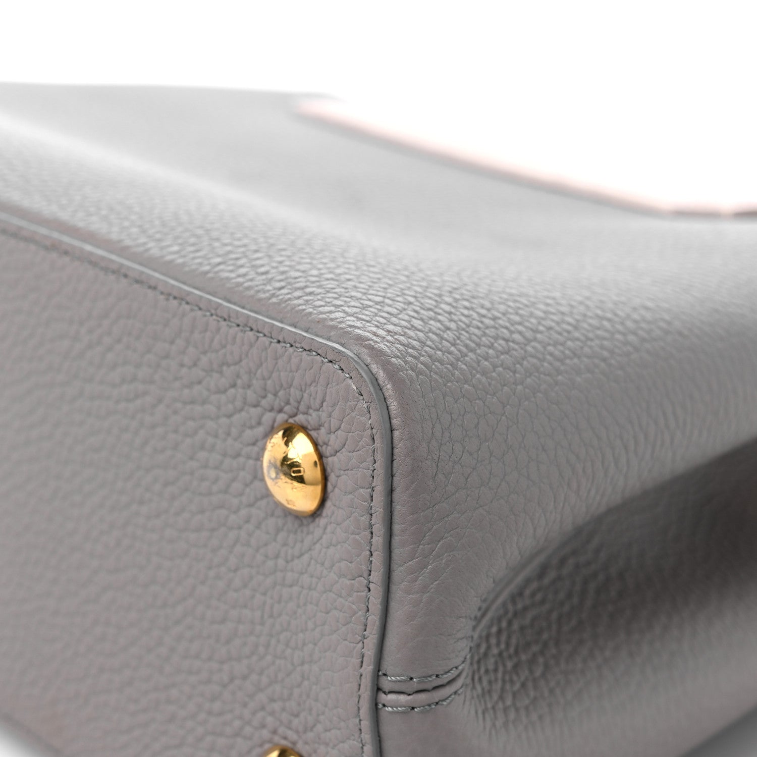 Louis Vuitton Taurillon Capucines MM Steeple Gray 10 of 13