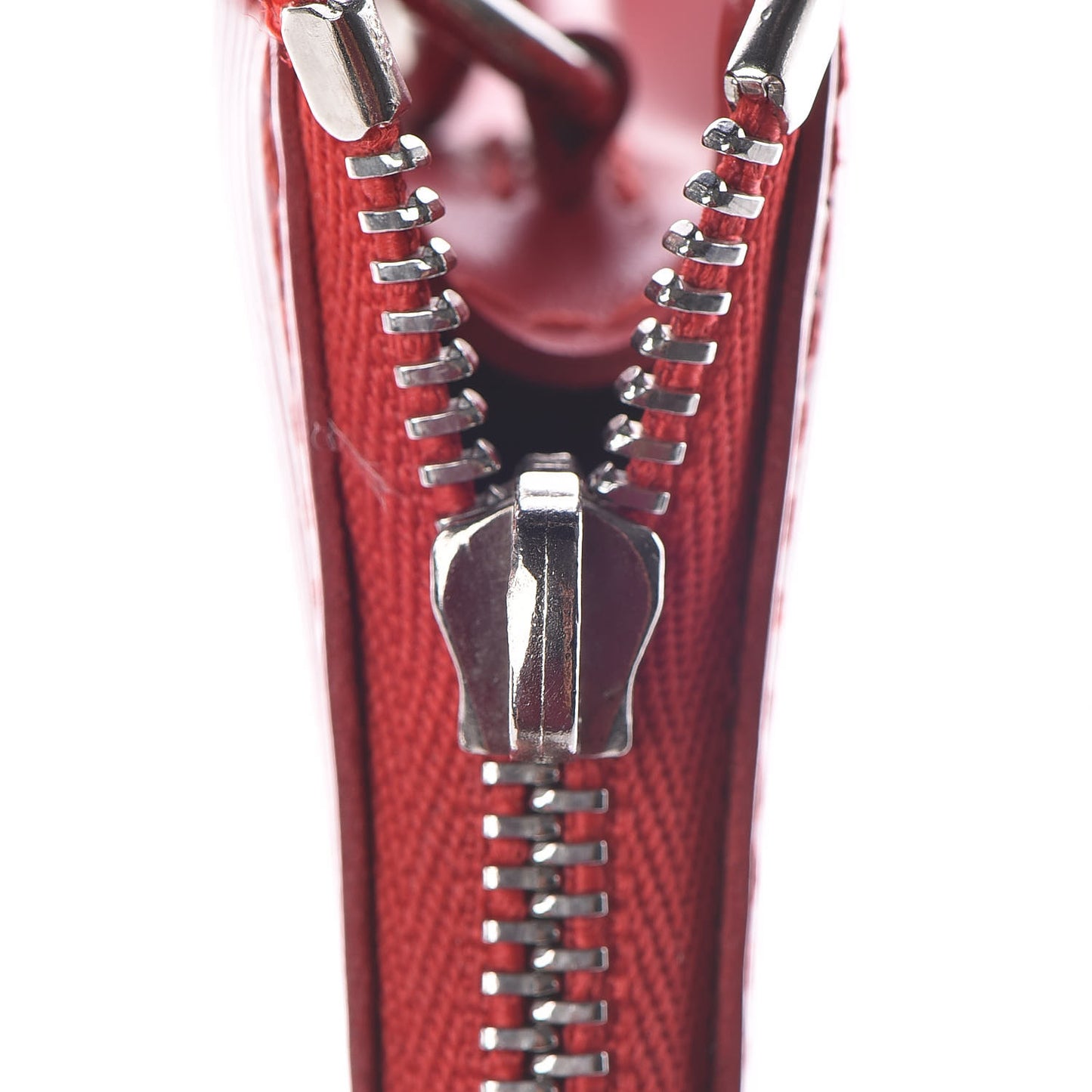 Epi Pochette Accessories 24 Rouge