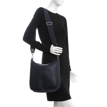 Hermes Taurillon Clemence Evelyne III PM Bleu Nuit 3 of 17