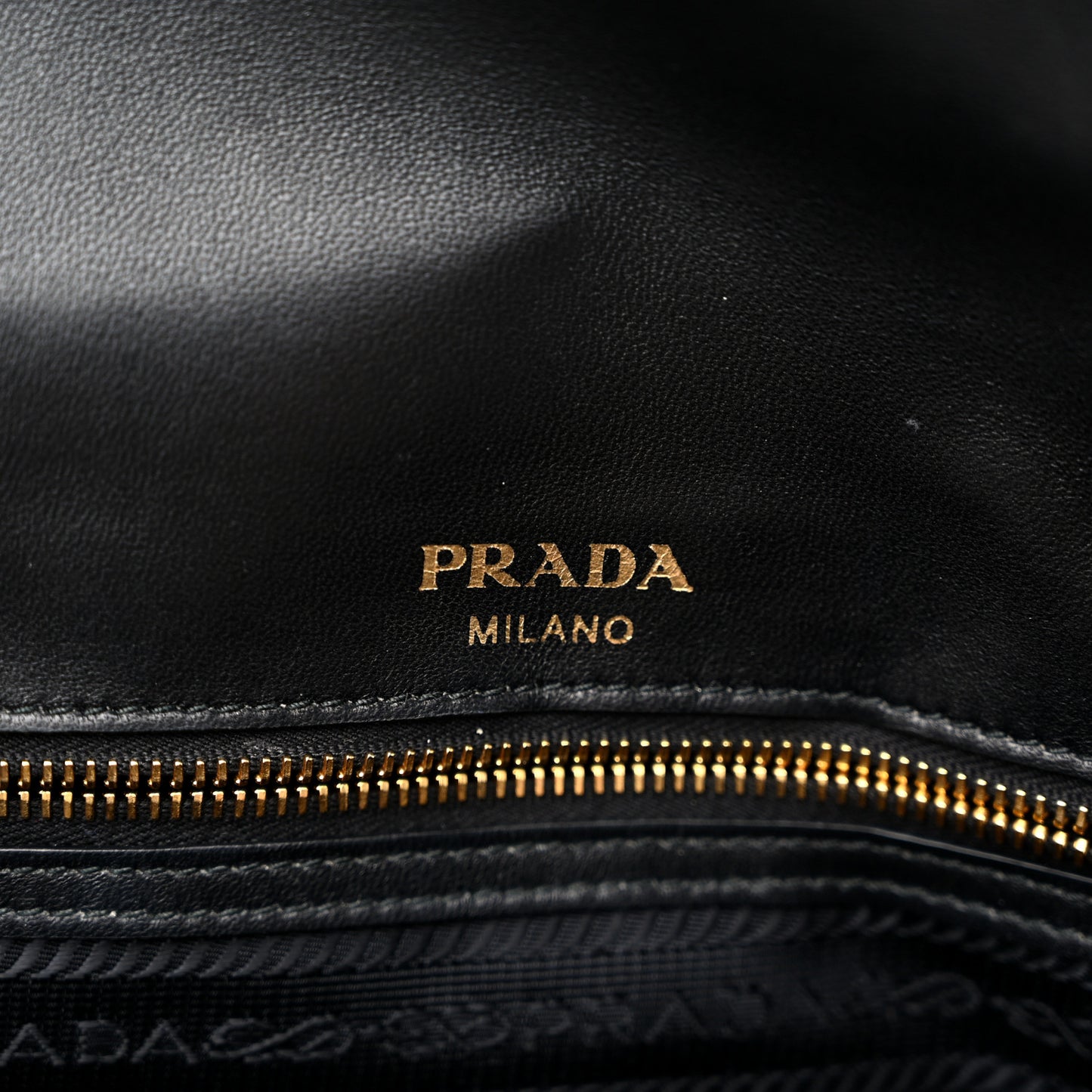 Nappa Gaufre Medium Chain Flap Shoulder Bag Black