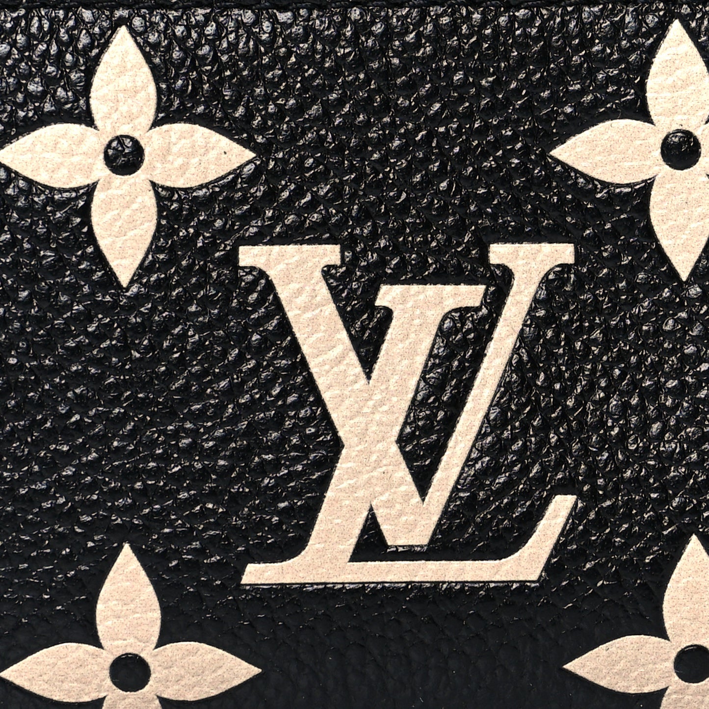 Empreinte Monogram Giant Key Pouch Black Beige