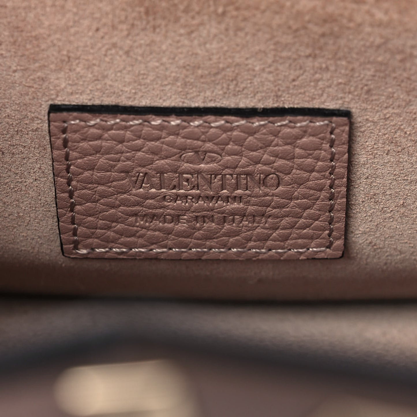 Pebbled Calfskin Rockstud Envelope Wallet on Chain Poudre
