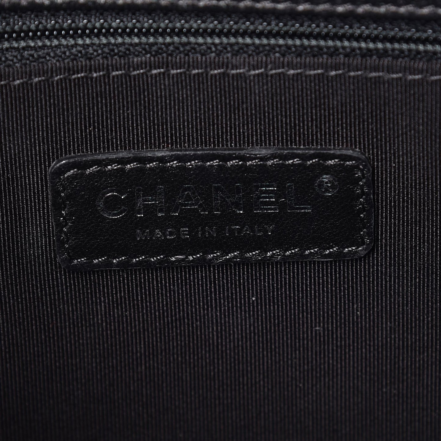 Caviar Quilted New Medium Boy Flap So Black