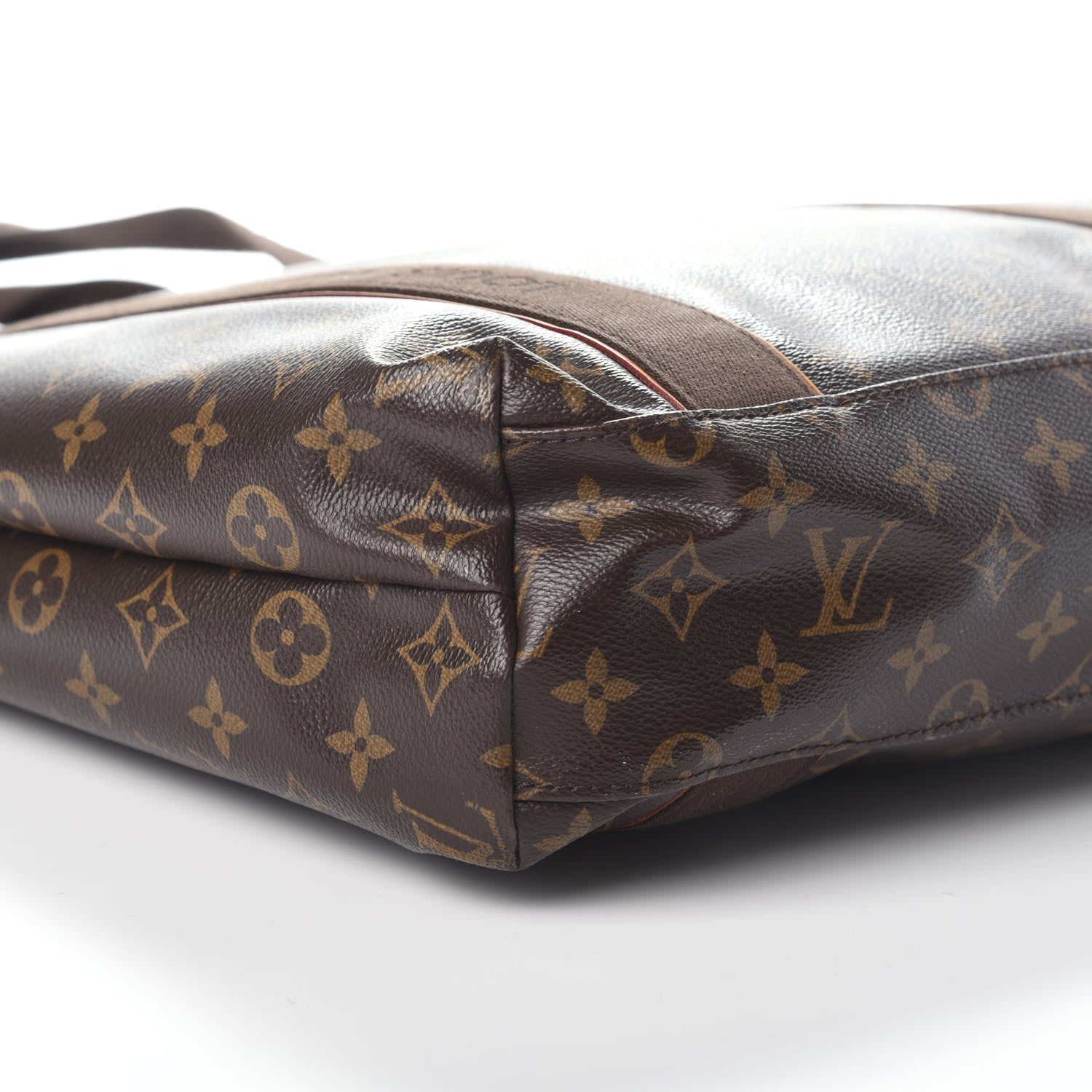 Louis Vuitton Monogram Cabas Beaubourg 8 of 9