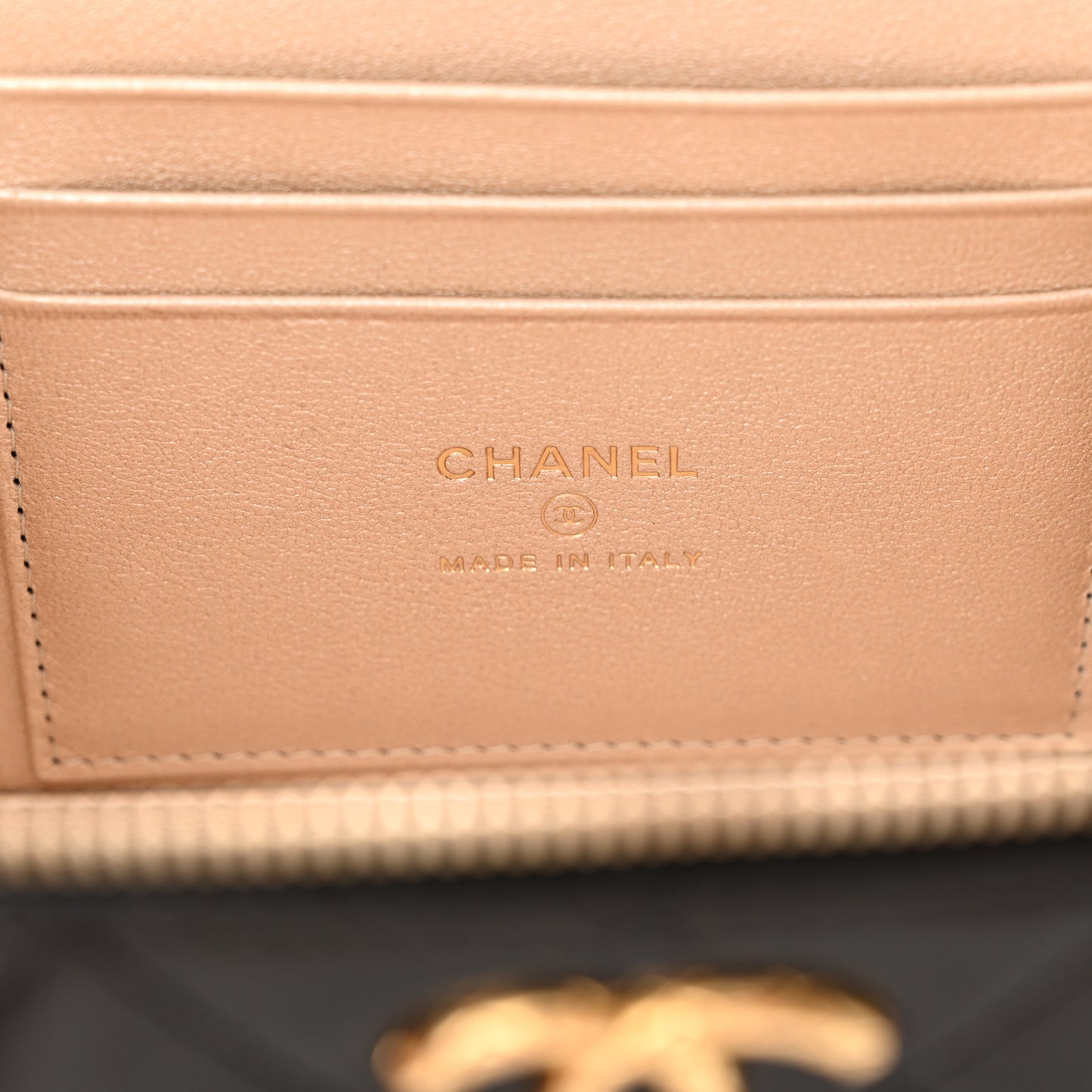Lambskin Quilted Small CC Dynasty Vanity Case With Chain Black
