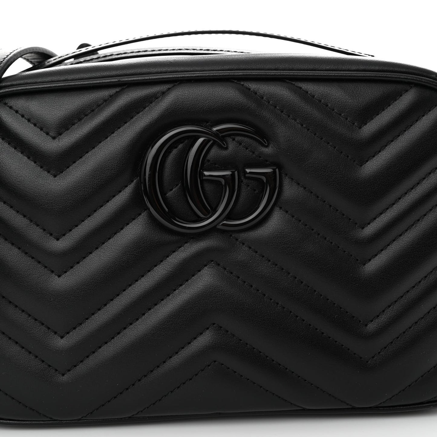 Calfskin Matelasse Monochrome Small GG Marmont Chain Shoulder Bag Black