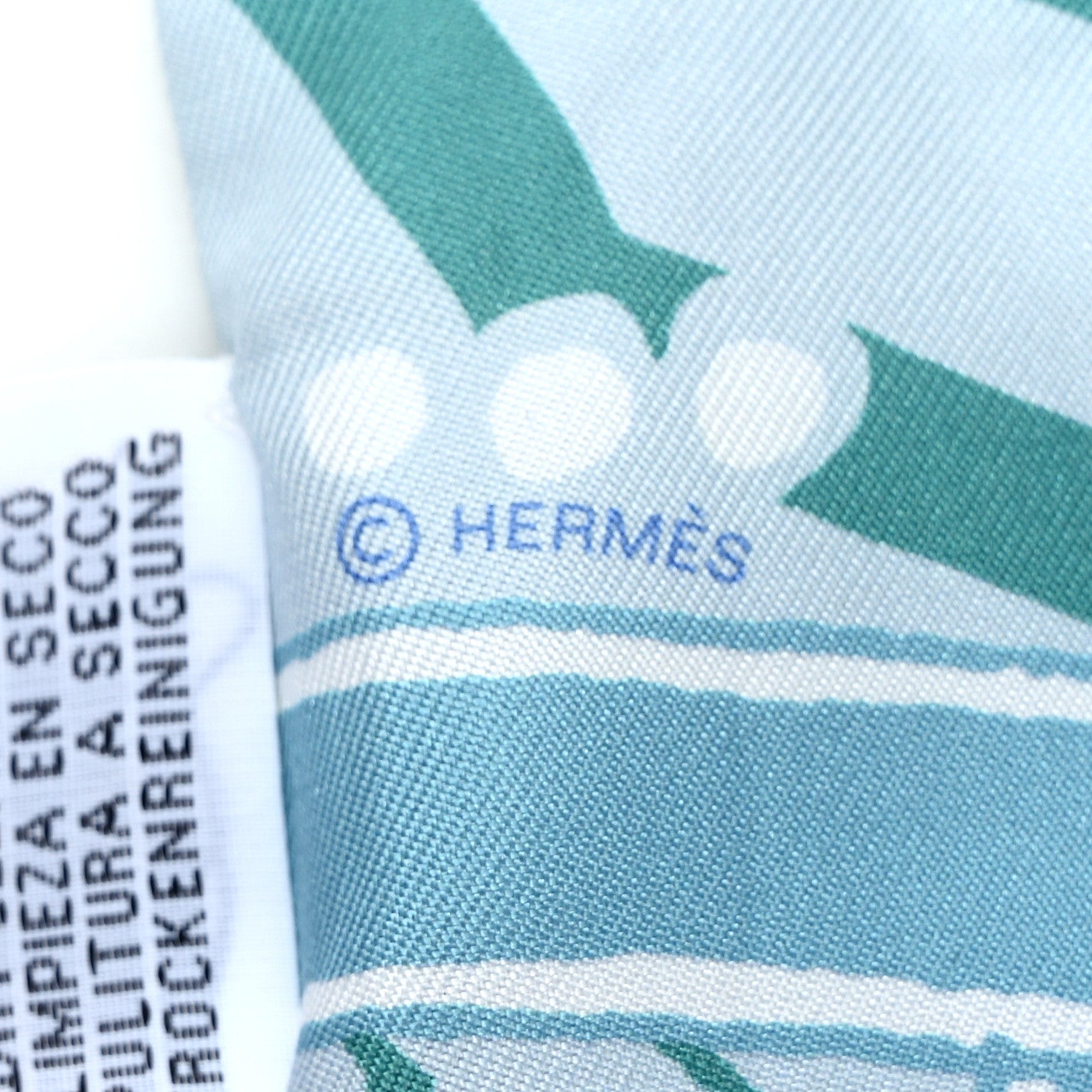 Hermes Silk Jeu De Soie Uniforme Twilly Aqua 3 of 4