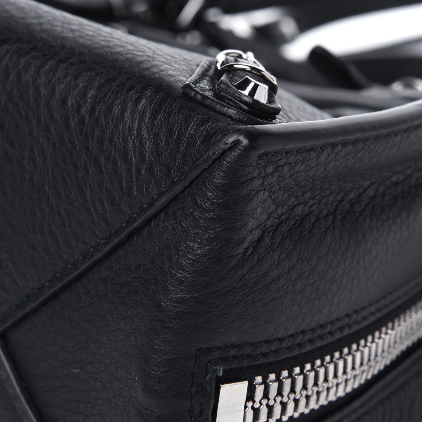 Veau Papier A6 Zip Around Tote Black