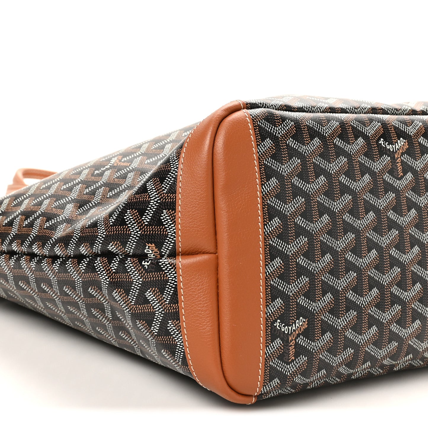 Goyardine Artois MM Black Gold