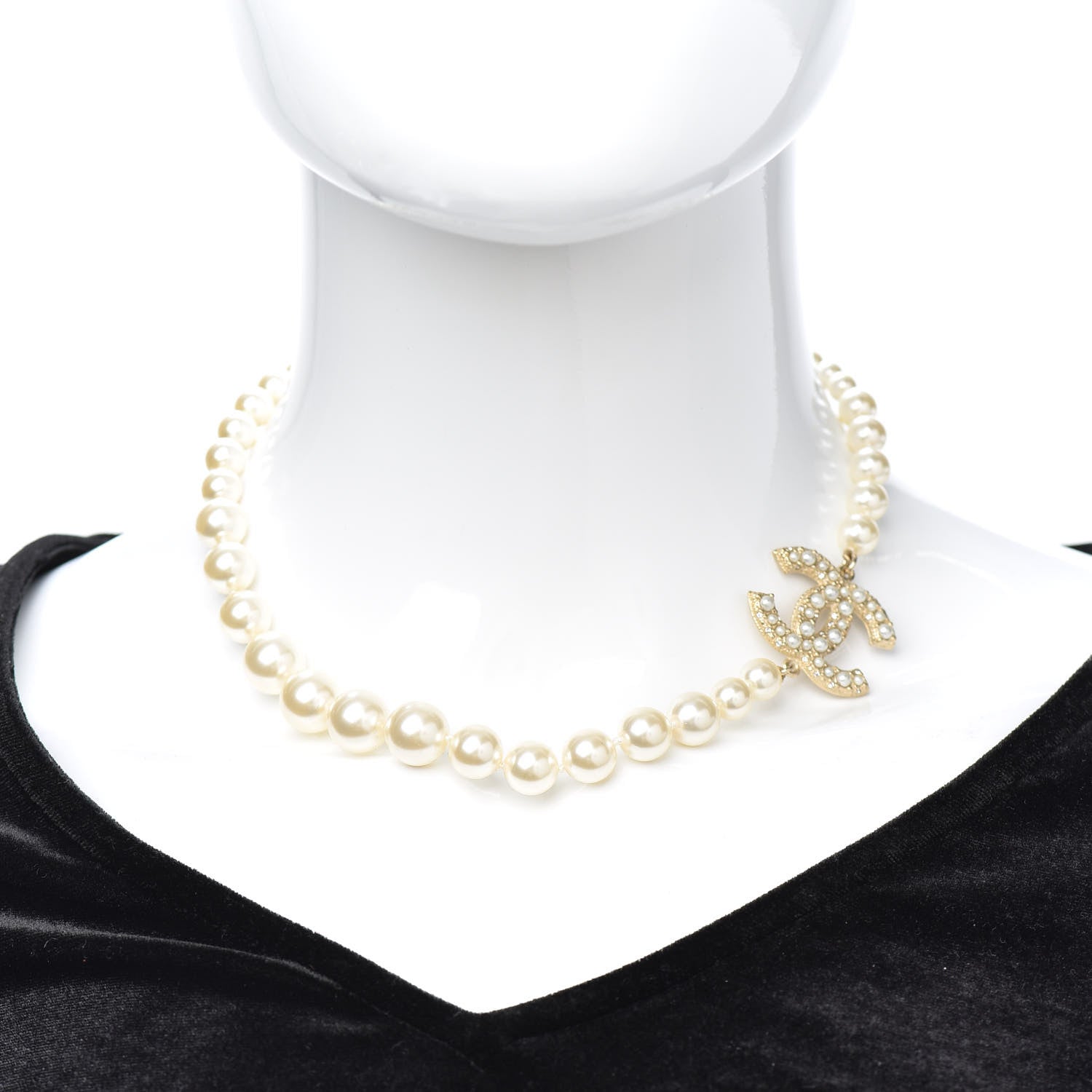 Chanel Pearl CC 100th Anniversary Necklace Light Gold 2 of 4