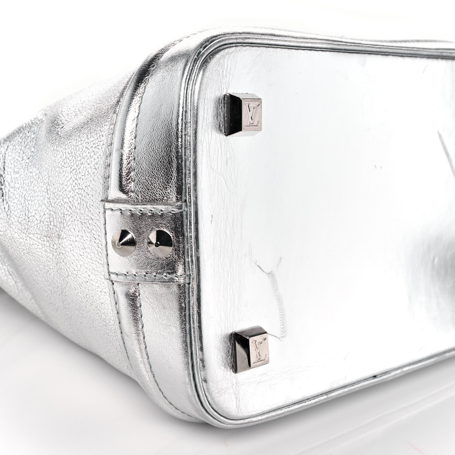Louis Vuitton Suhali Lockit PM Silver 7 of 8