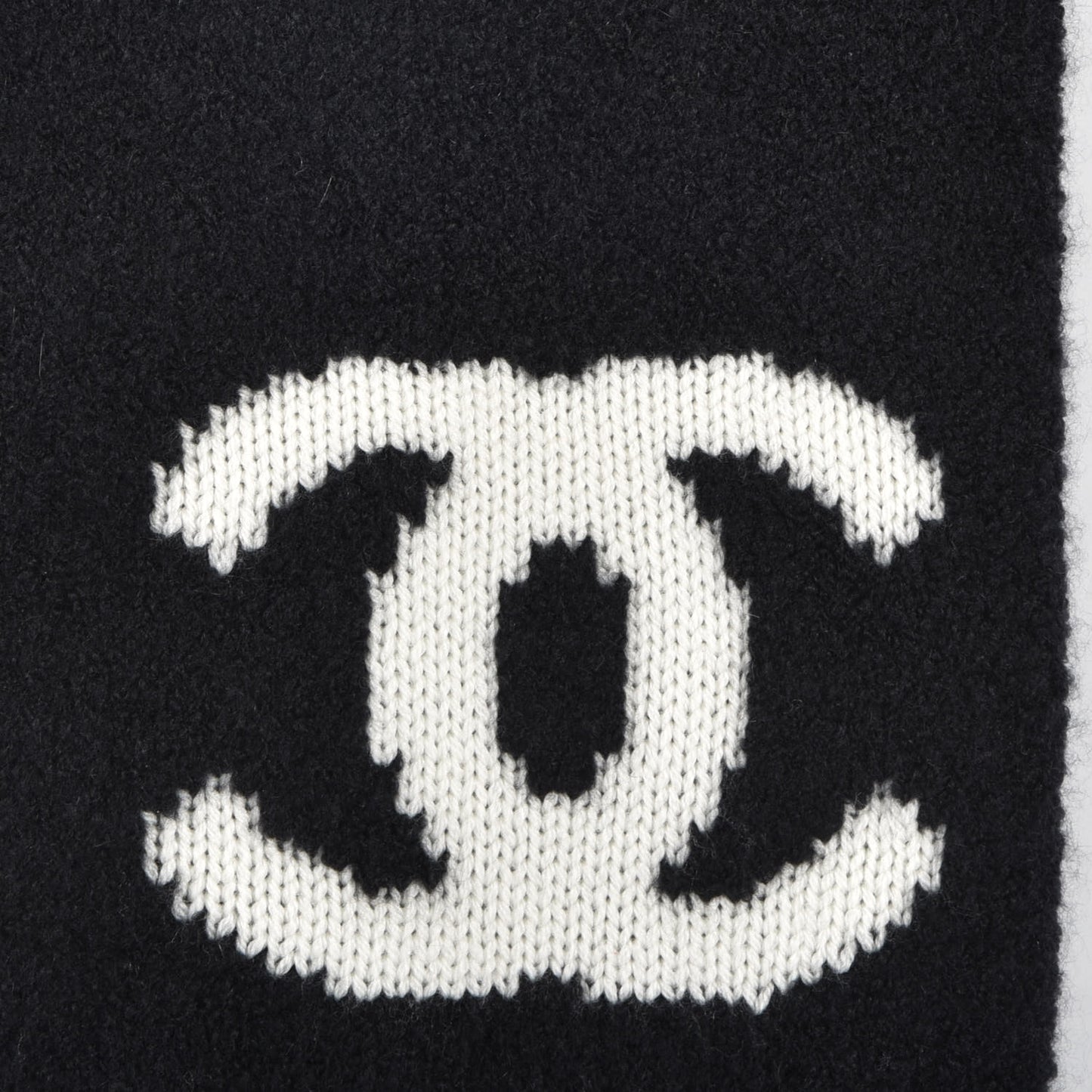 Wool Cashmere Silk CC Scarf Black White