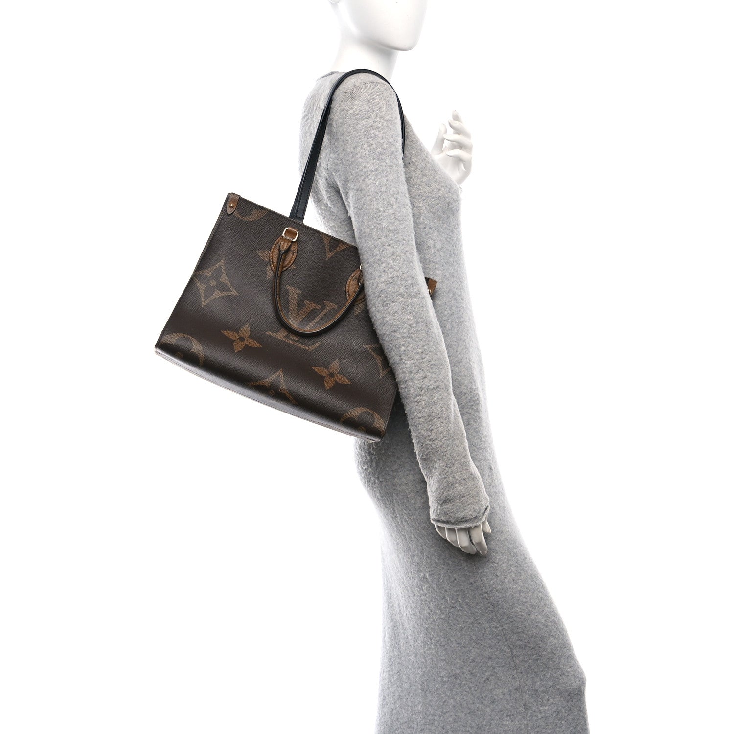 Louis Vuitton Reverse Monogram Giant Onthego MM 2 of 11