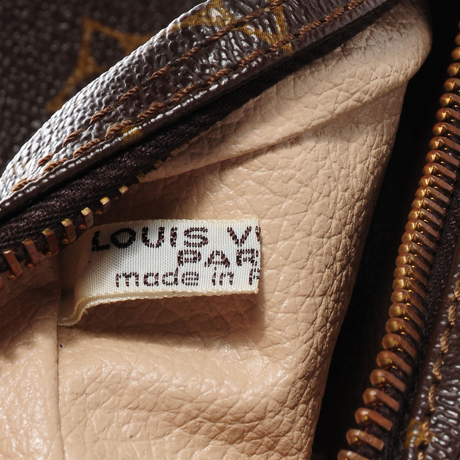 Louis Vuitton Monogram Trousse Toilette 23 6 of 7