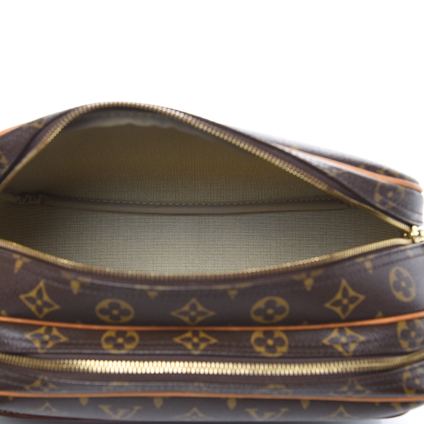 Monogram Reporter PM