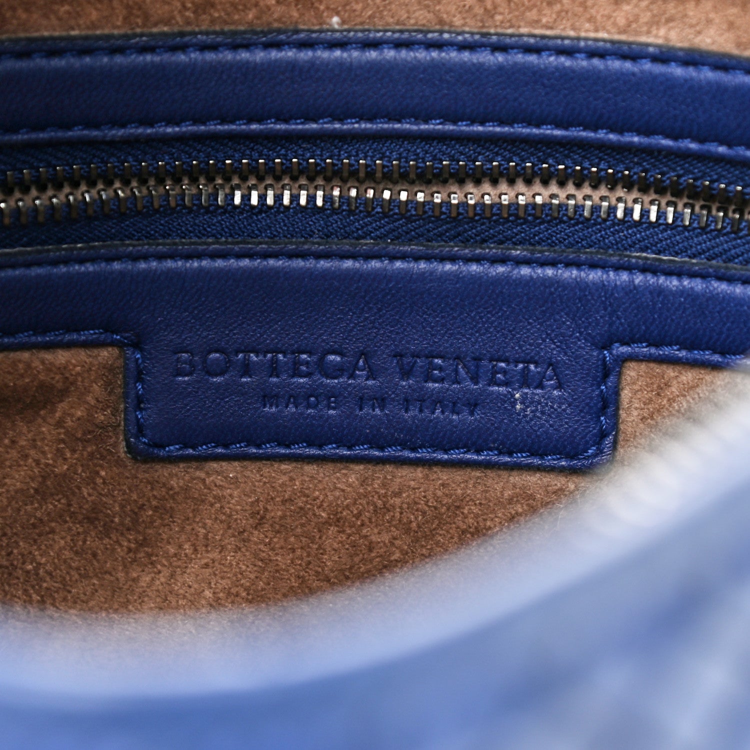 Bottega Veneta Nappa Intrecciato Fuzzy Medium Veneta Hobo Sapphire 5 of 11