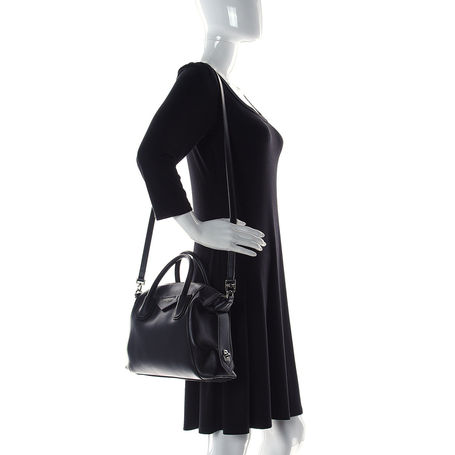 Givenchy Smooth Calfskin Small Soft Antigona Black 2 of 9