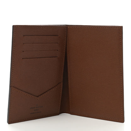 Louis Vuitton Monogram Passport Cover 5 of 6