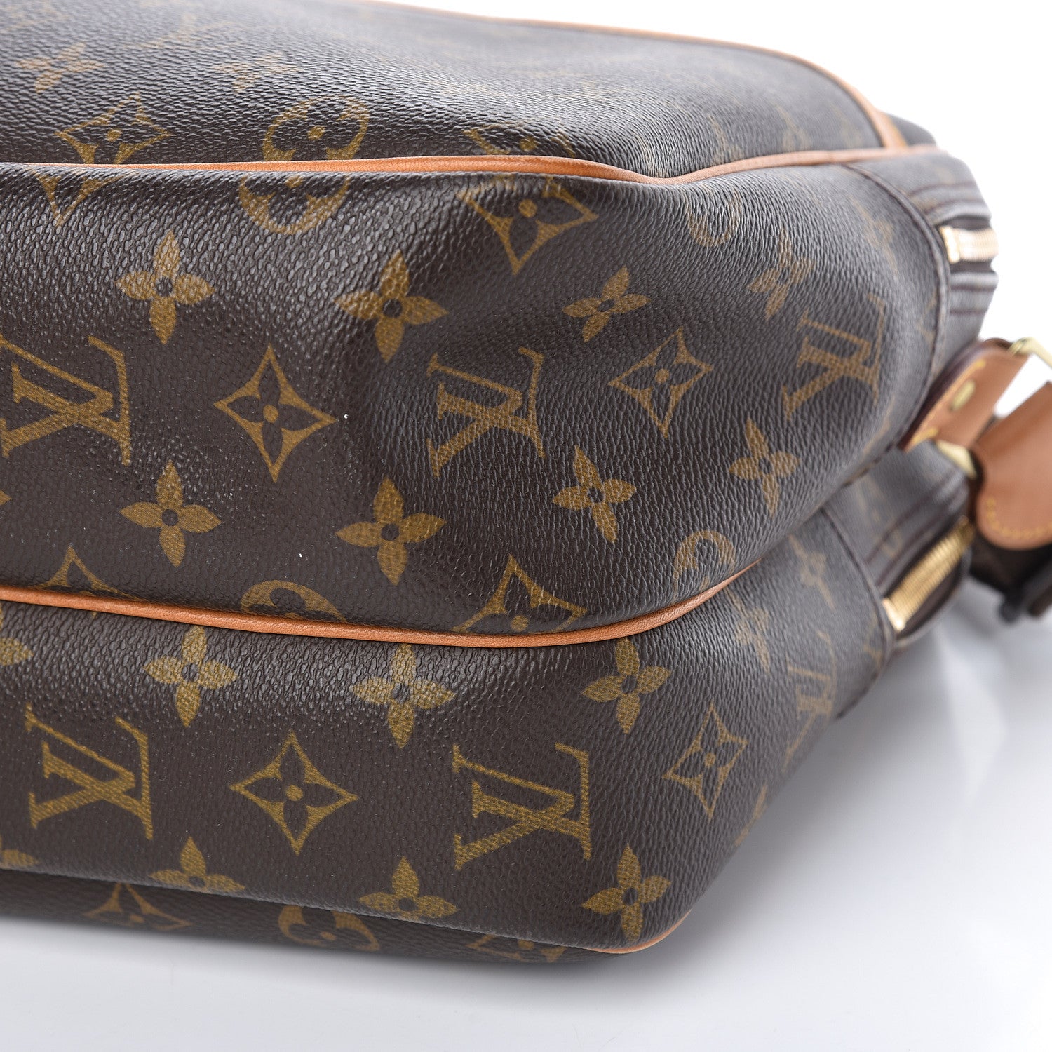Louis Vuitton Monogram Reporter GM 10 of 13