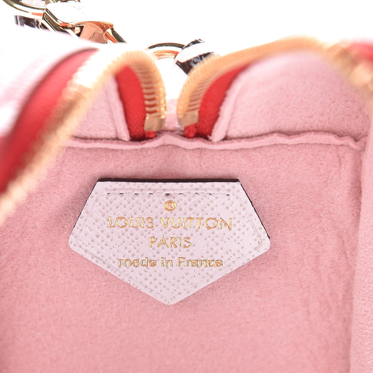 Monogram Giant Beach Pouch Rouge