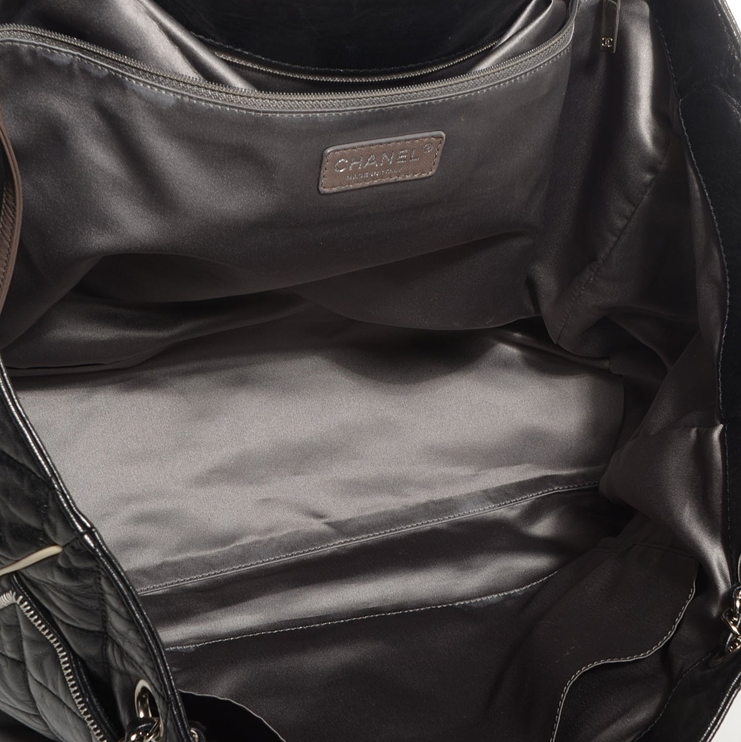 Lambskin Quilted East West Large Tote Black