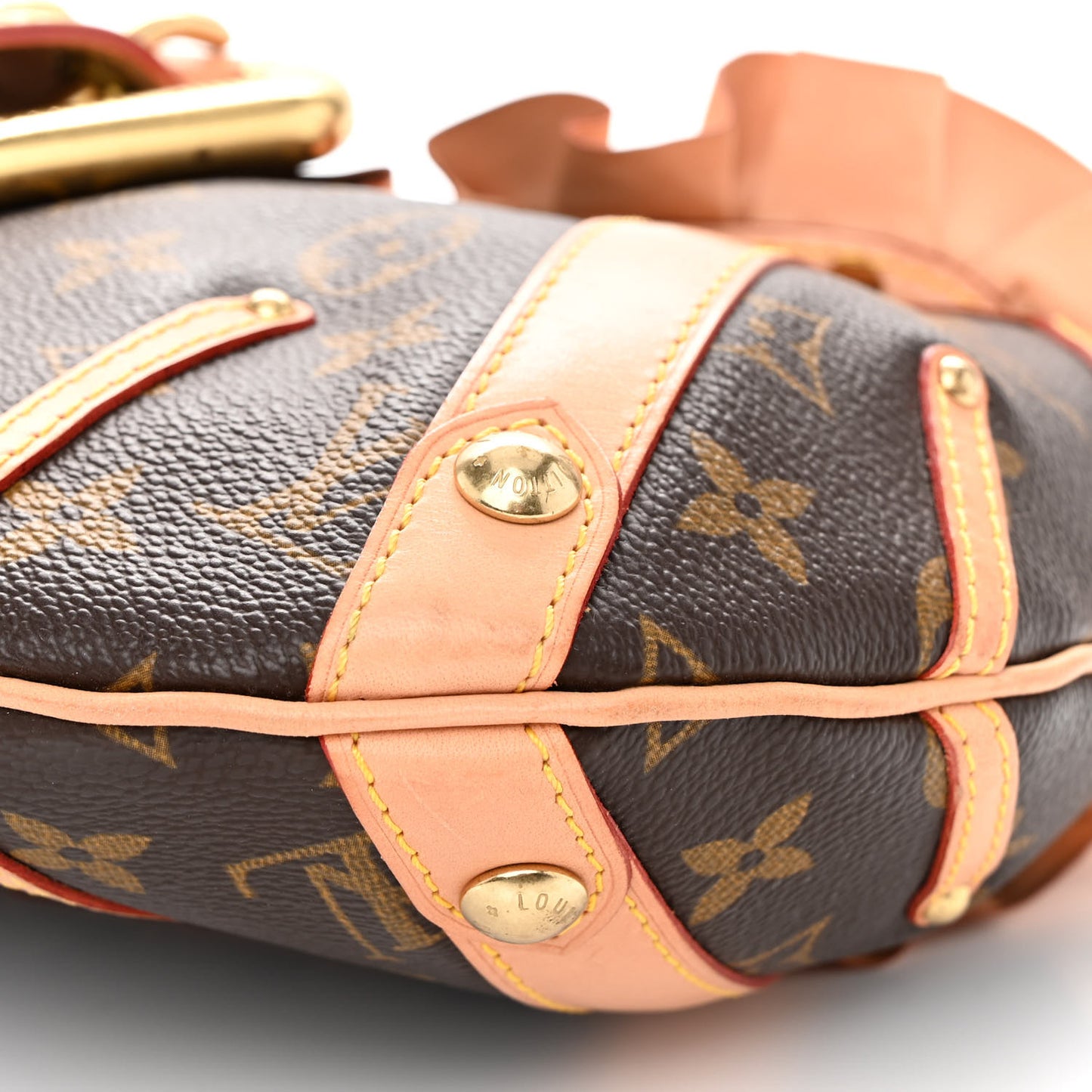 Monogram Leonor