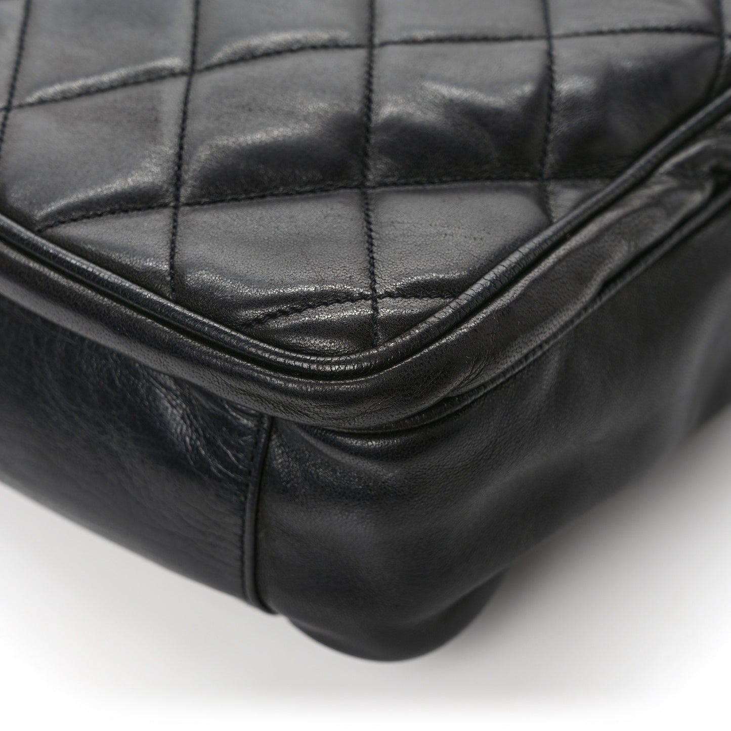 Lambskin Quilted CC Shoulder Bag Navy