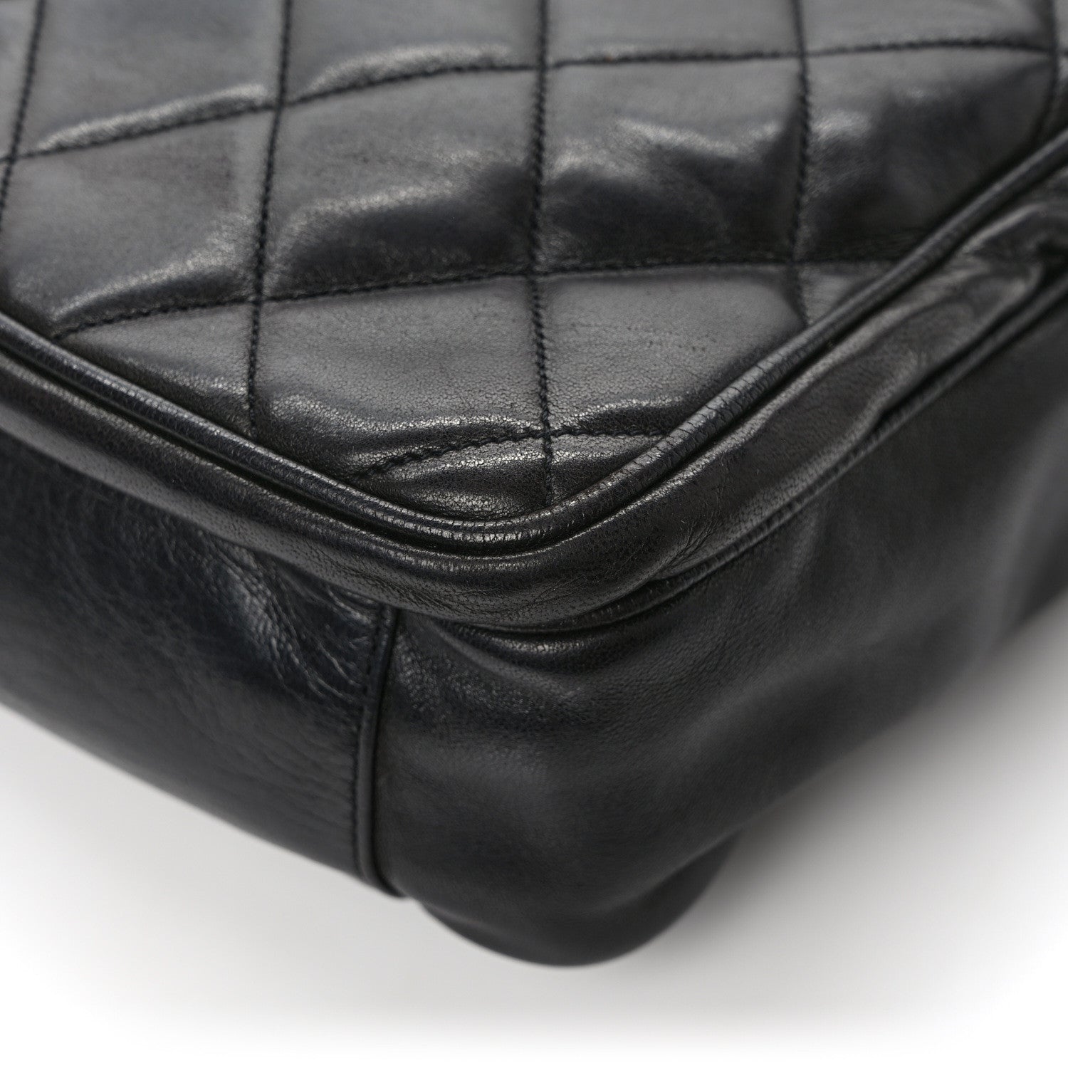 Chanel Lambskin Quilted CC Shoulder Bag Navy 10 of 10