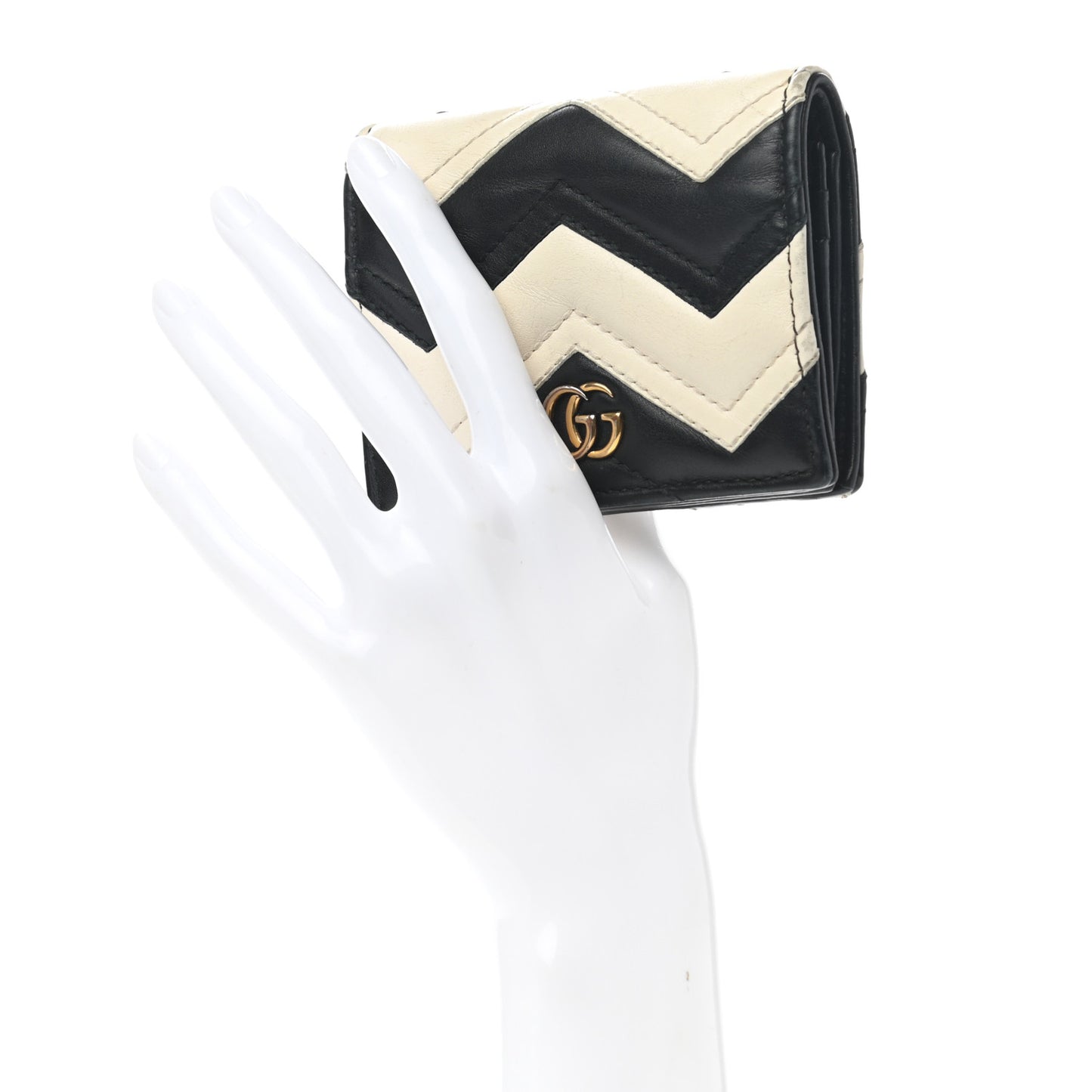 Calfskin Matelasse GG Marmont Card Case Black White