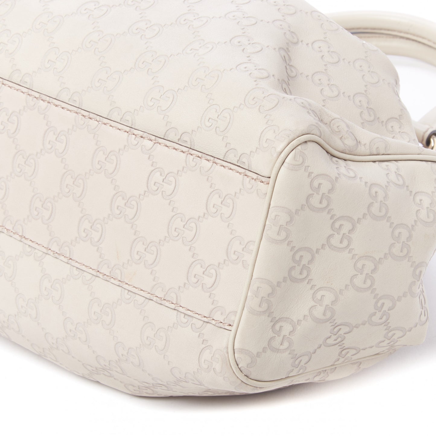 Guccissima Medium Sukey Tote Mystic White