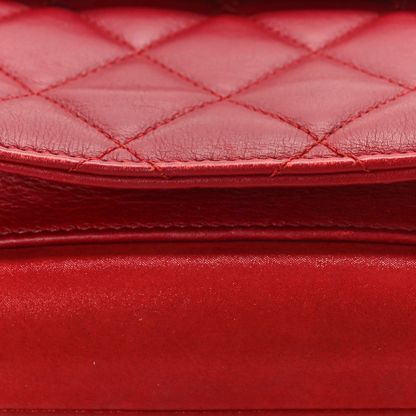 Lambskin Quilted Square Front Pocket Clutch With Chain Red