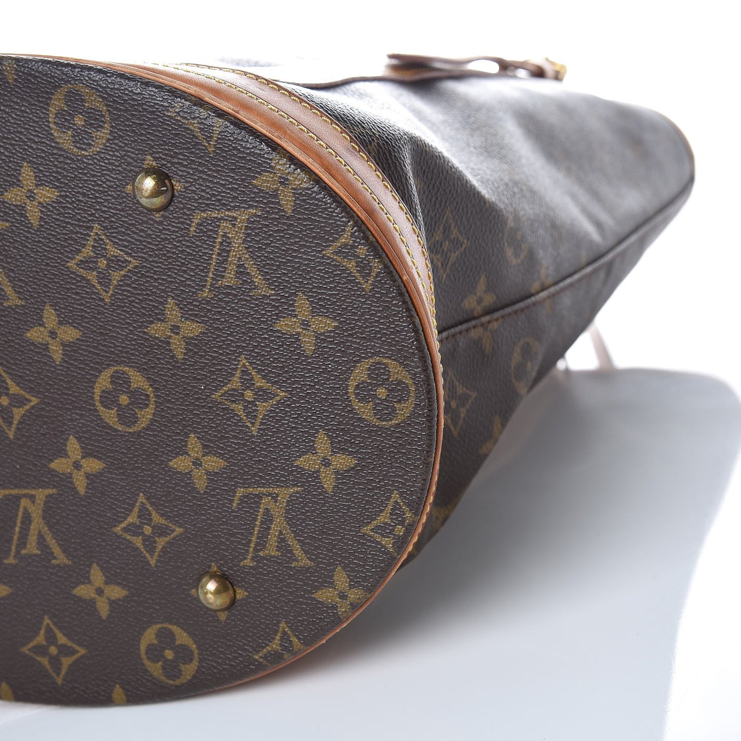 Monogram Bucket 27