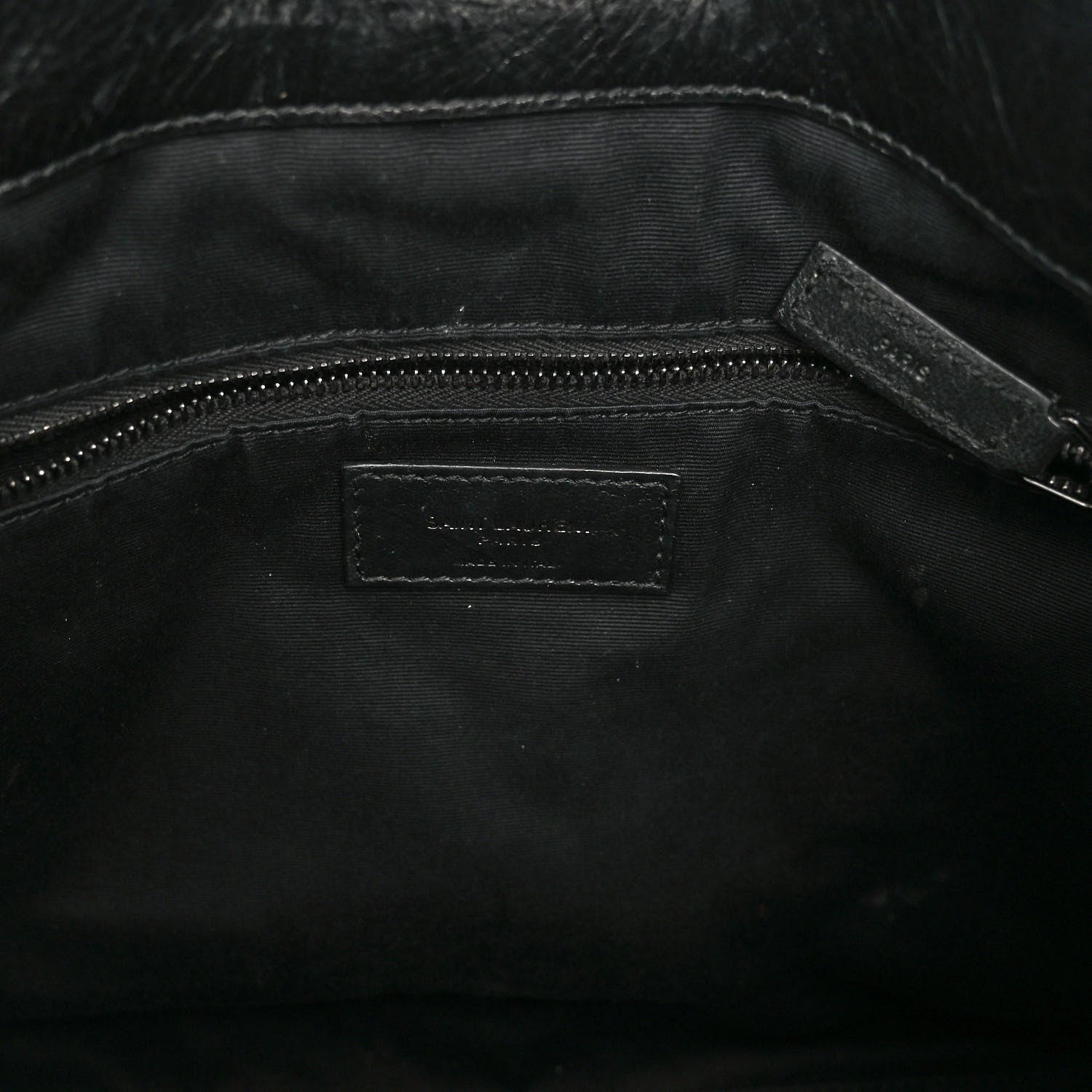 Saint Laurent Crinkled Calfskin Matelasse Monogram Medium Niki Shopper Tote Black 6 of 10