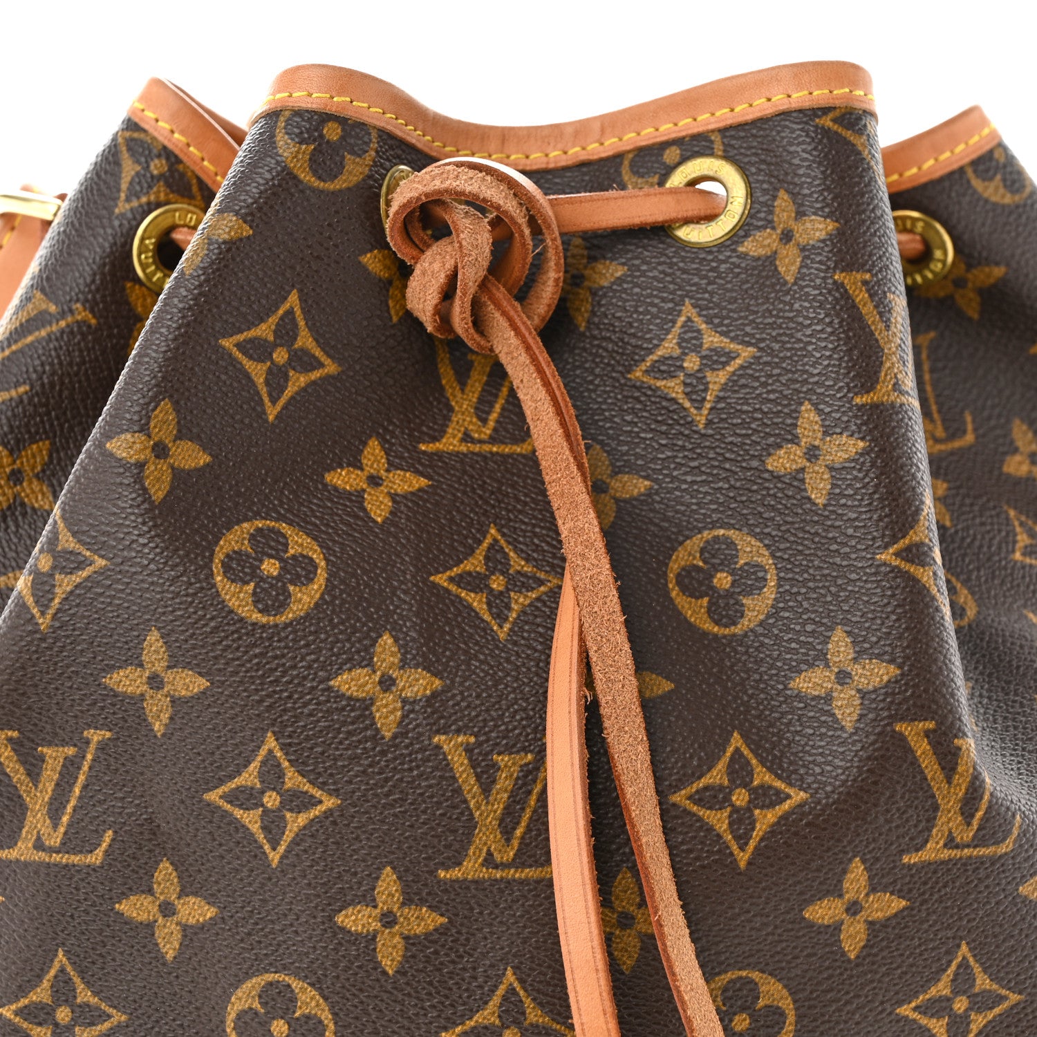 Louis Vuitton Monogram Noe 15 of 23