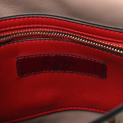 Valentino Garavani Nappa Medium Rockstud Spike Shoulder Bag Poudre 6 of 9