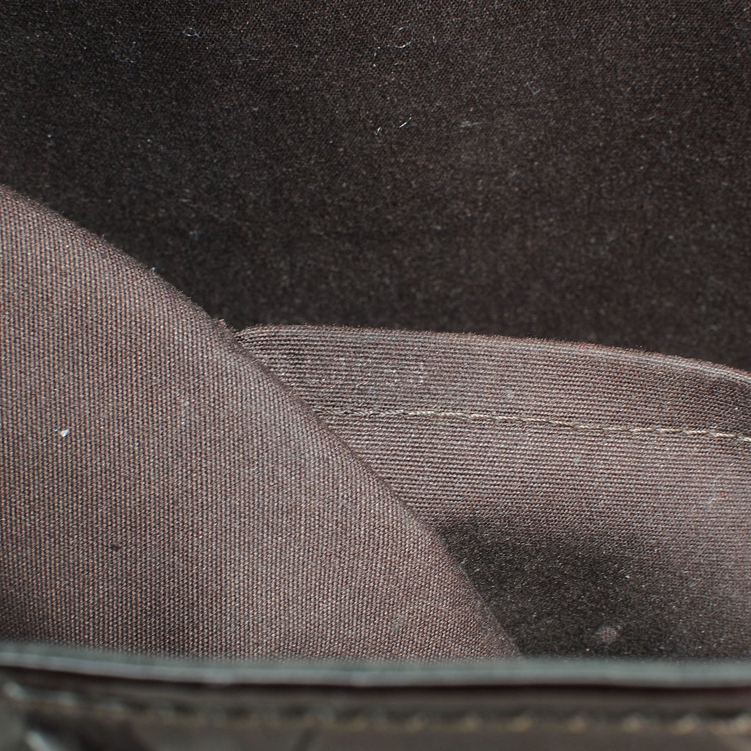 Louis Vuitton Vernis Brentwood Amarante 7 of 7