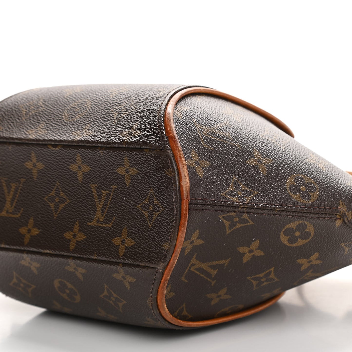 Monogram Ellipse MM