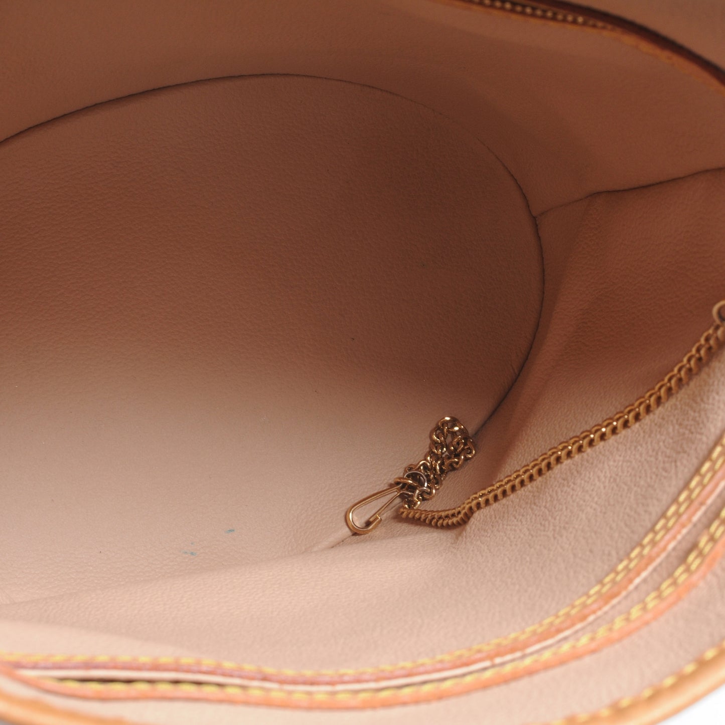 Monogram Petit Bucket 23