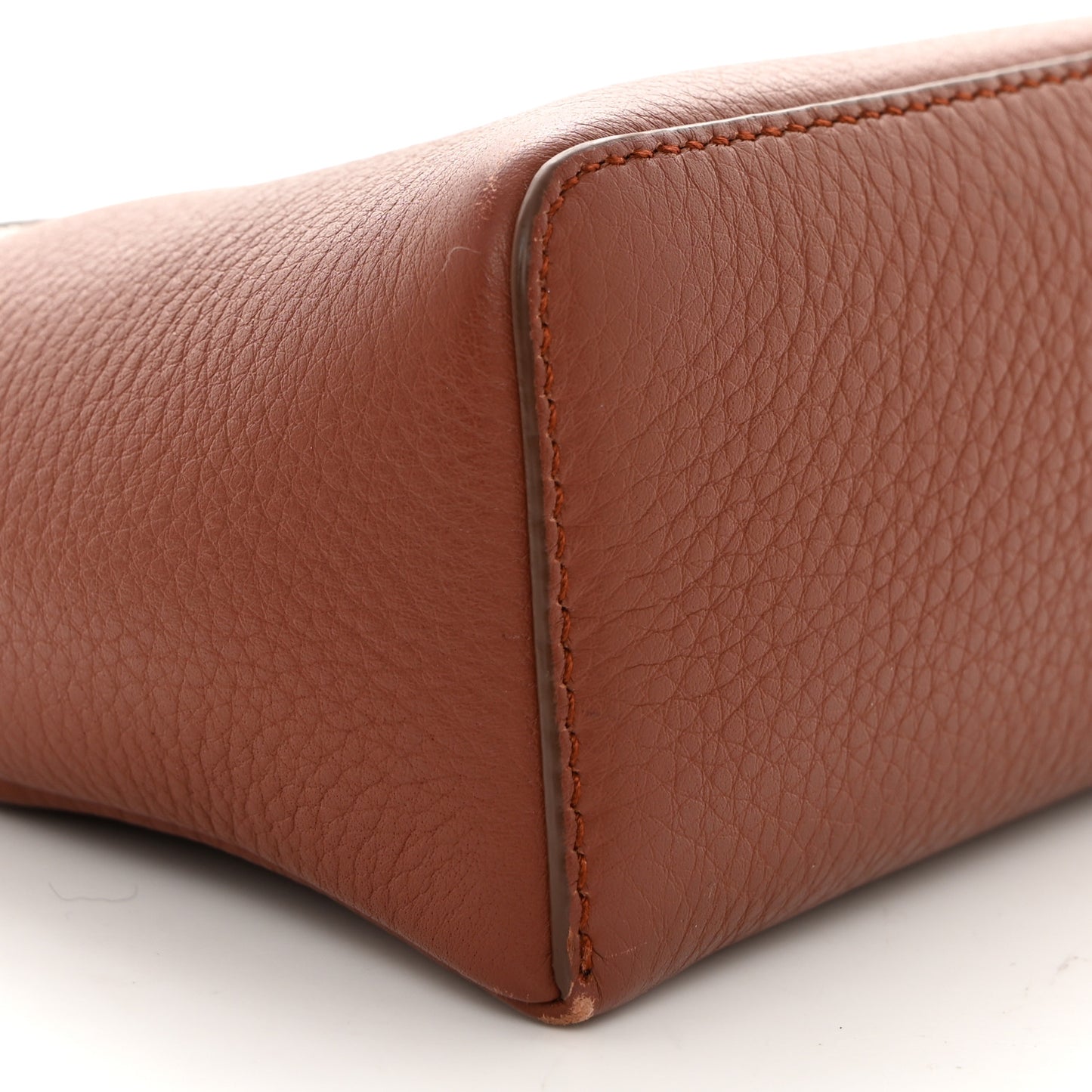 Grained Calfskin L19 Extra Pocket Pouch Kummel