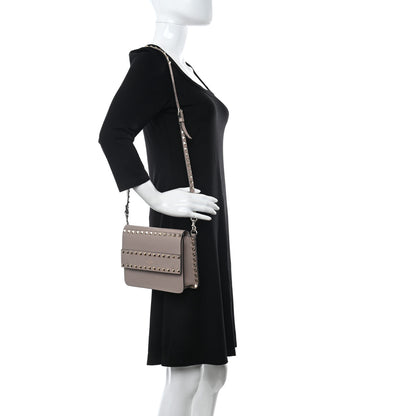 Valentino Garavani Pebbled Calfskin Rockstud Shoulder Bag Poudre 2 of 9