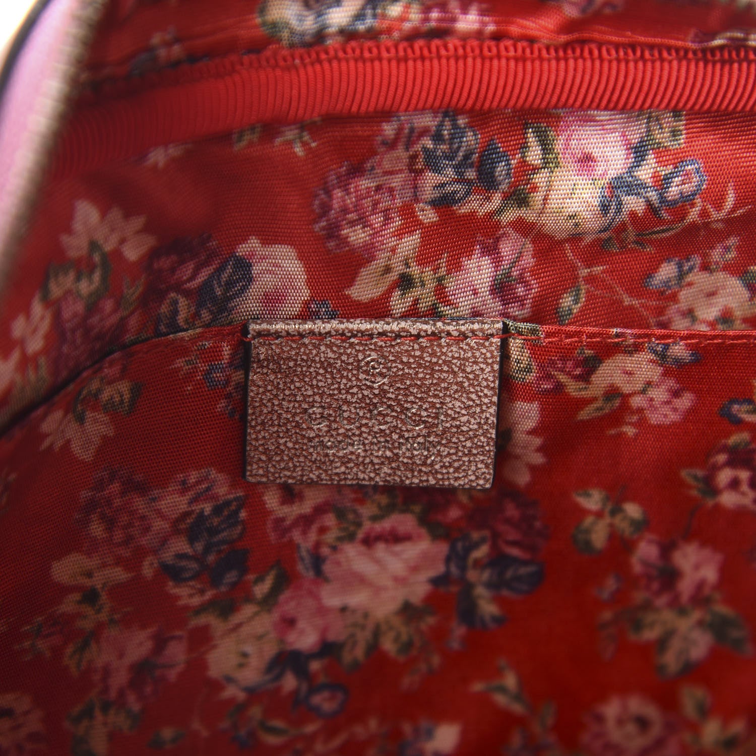 Gucci Laminated Nappa Trapuntata Small Zumi Shoulder Bag Rosa Lago Rame 8 of 10
