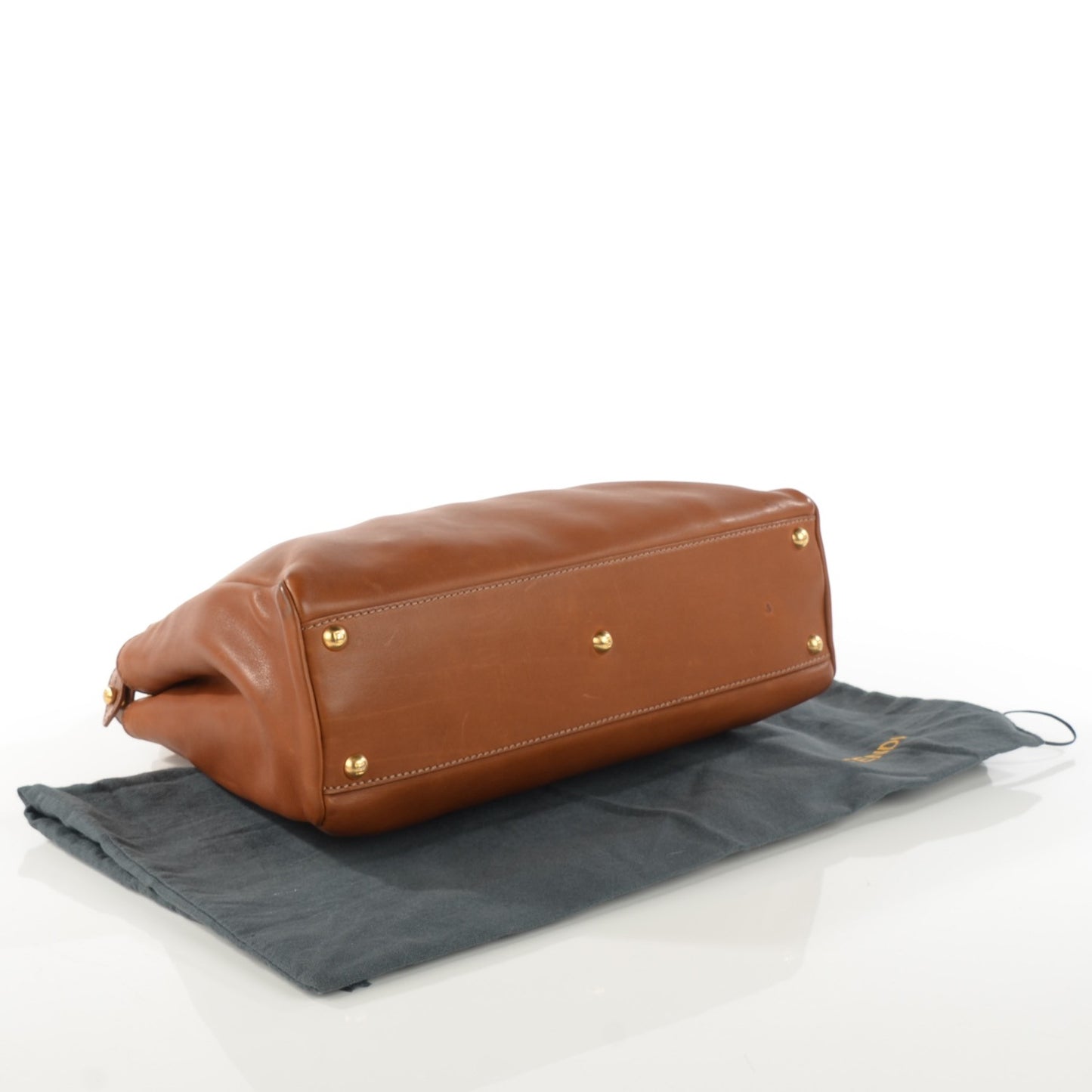 Vitello Saddle Medium Peekaboo Iconic Satchel Siena